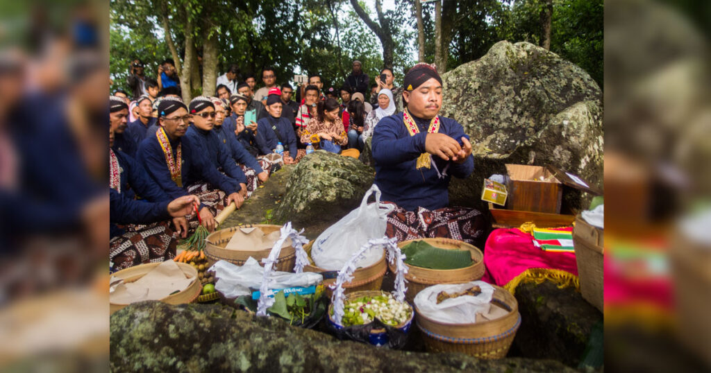 Misteri Upacara Labuhan Merapi yang Dipercaya Menjaga Keselamatan Kota